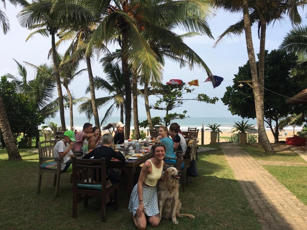 Aussie Swiss Weligama Hotel Esterno foto