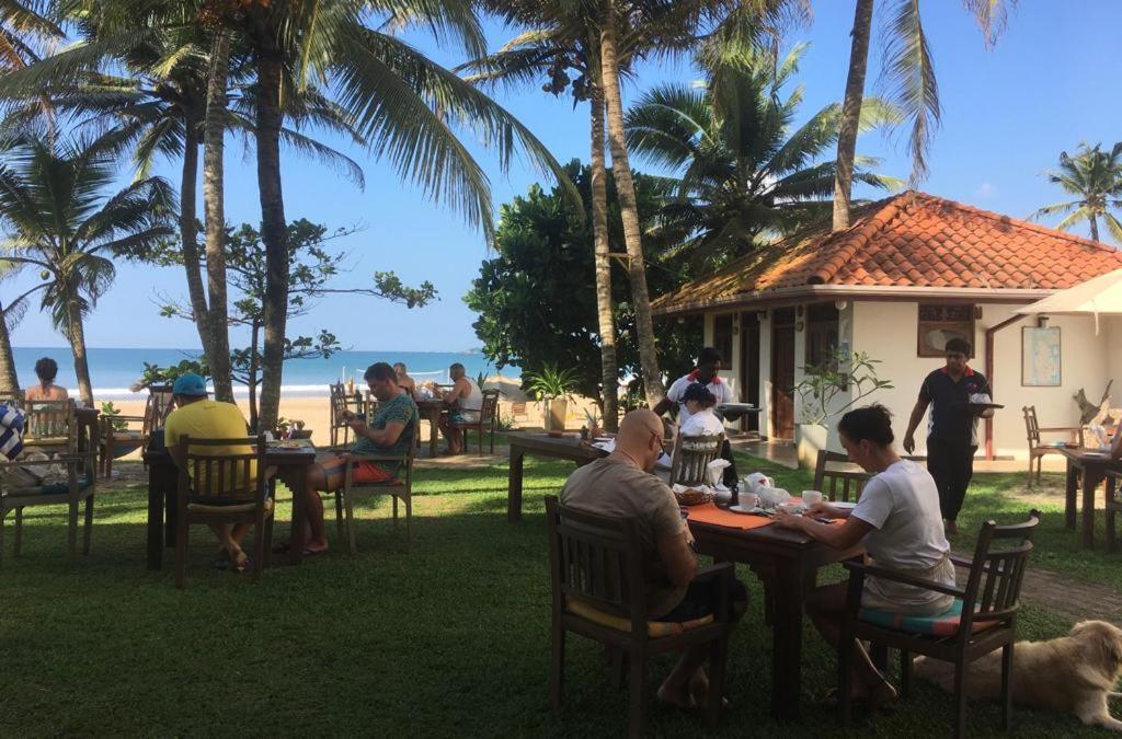 Aussie Swiss Weligama Hotel Esterno foto