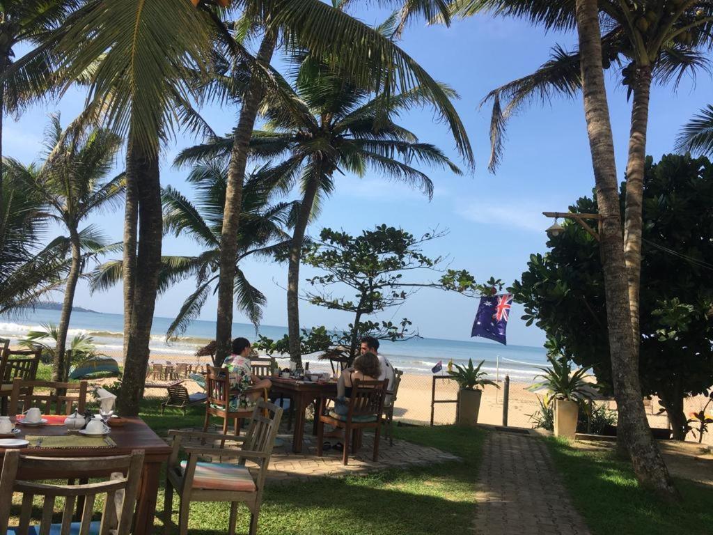 Aussie Swiss Weligama Hotel Esterno foto