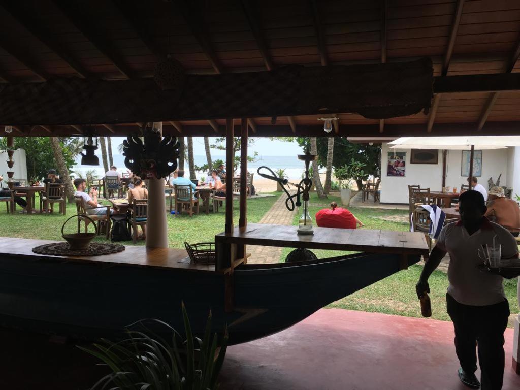 Aussie Swiss Weligama Hotel Esterno foto